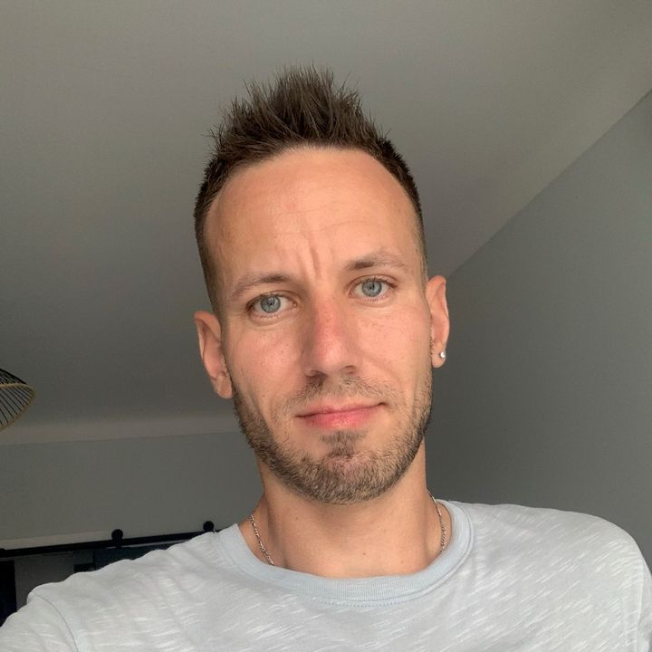 Michal Ivaska, Développeur Flutter & IA